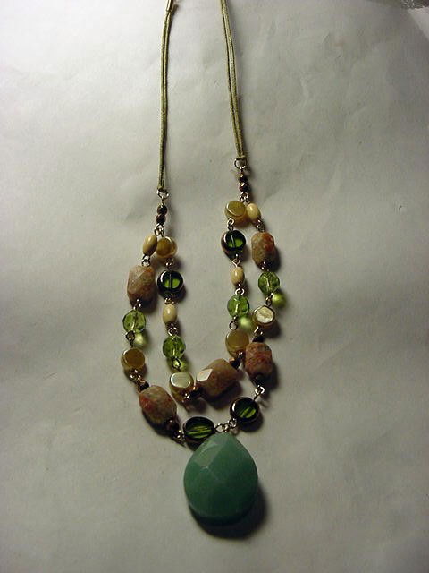 LIA SOPHIA NECKLACE: LIA SOPHIA NECKLACE