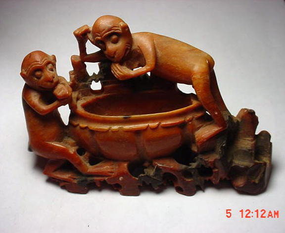 ANTIQUE CARVED SOAPSTONE STATUE: ANTIQUE CARVED SOAPSTONE STATUE
