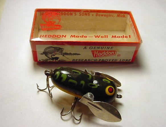 GENUINE HEDDON FISHING LURE: GENUINE HEDDON FISHING LURE