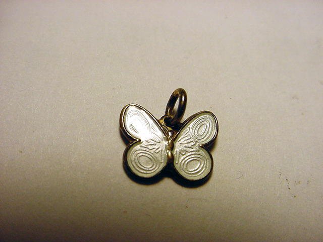 SCANDANAVIAN STERLING ENAMEL TINY BUTTERFLY PENDANT: SCANDANAVIAN STERLING ENAMEL TINY BUTTERFLY PENDANT