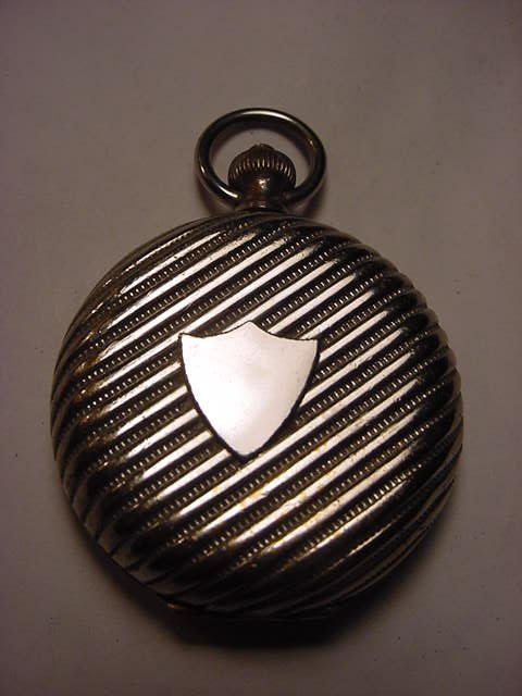 VINTAGE COMPACT: VINTAGE COMPACT