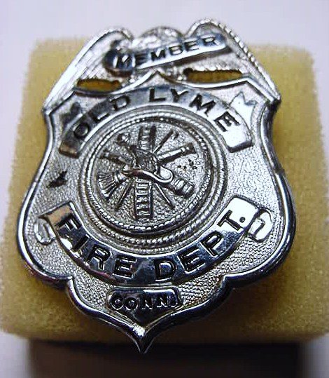 OLD LYME FIRE DEPT. BADGE: OLD LYME FIRE DEPT. BADGE
