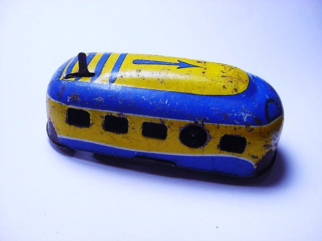 VINTAGE FRENCH KEY WIND BUS: VINTAGE FRENCH KEY WIND BUS