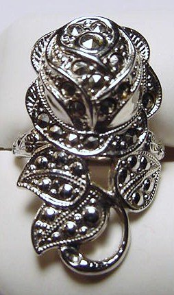 VINTAGE STERLING MARCASITE ROSE RING SIZE 5: VINTAGE STERLING MARCASITE ROSE RING SIZE 5