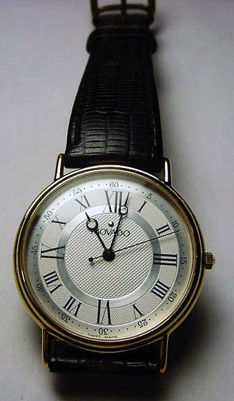 MOVADO MENS WATCH NEEDS BATTERY: MOVADO MENS WATCH NEEDS BATTERY