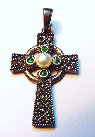 CELTIC STERLING MARCASITE CROSS: CELTIC STERLING MARCASITE CROSS