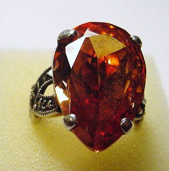 STERLING MARCASITE ORANGE STONE RING SIZE 9: STERLING MARCASITE ORANGE STONE RING SIZE 9