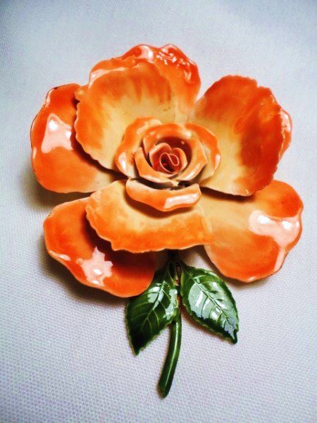 ORIGINAL BY ROBERT ENAMEL FLORAL PIN: ORIGINAL BY ROBERT ENAMEL FLORAL PIN
