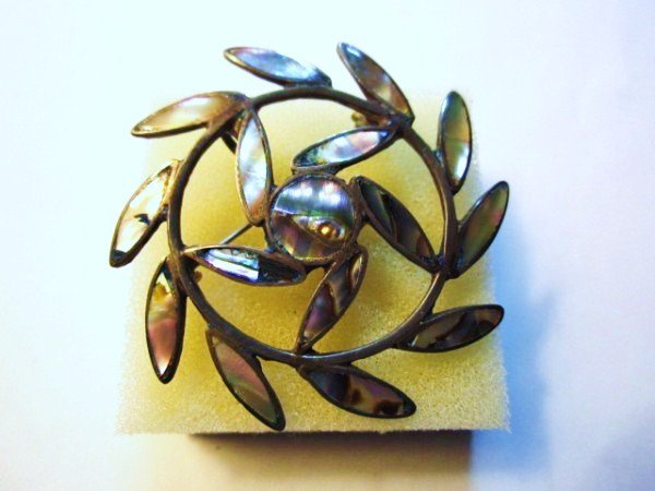 VINTAGE SIGNED MEXICAN STERLING ABALONE PIN / PEND: VINTAGE SIGNED MEXICAN STERLING ABALONE PIN / PENDANT