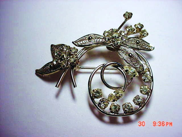 STERLING FLORAL PIN: STERLING FLORAL PIN