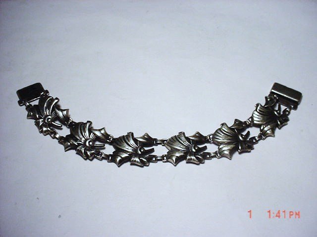VINTAGE STERLING BRACELET NEEDS CATCH 6.5 " INCH: VINTAGE STERLING BRACELET 6.5"