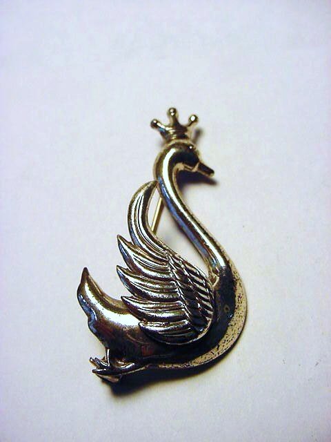 LANG STERLING SWAN PIN: LANG STERLING SWAN PIN