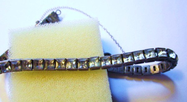 VINTAGE STERLING RHINESTONE BRACELET: VINTAGE STERLING RHINESTONE BRACELET