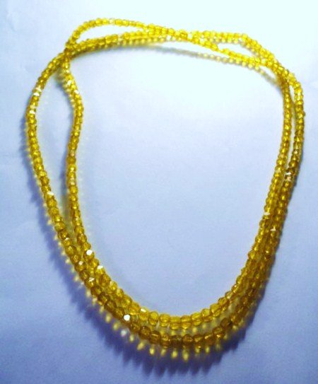 VINTAGE CRYSTAL NECKLACE: VINTAGE CRYSTAL NECKLACE