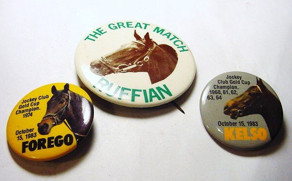 [3] VINTAGE HORSE RACE BUTTONS: [3] VINTAGE HORSE RACE BUTTONS