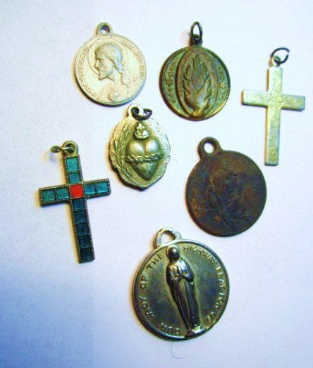 RELIGIOUS LOT: RELIGIOUS LOT