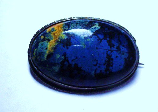 VINTAGE SILVER BLUE STONE PIN: VINTAGE SILVER BLUE STONE PIN