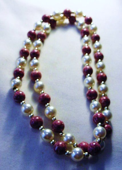 NATURAL STONE NECKLACE: NATURAL STONE NECKLACE
