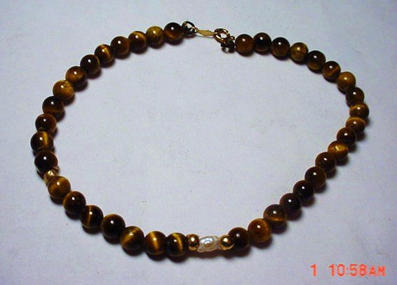 14K GOLD TIGERS EYE BRACELET: 14K GOLD TIGERS EYE BRACELET