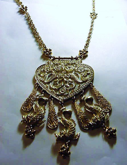 VINTAGE PAULINE RADER NECKLACE: VINTAGE PAULINE RADER NECKLACE