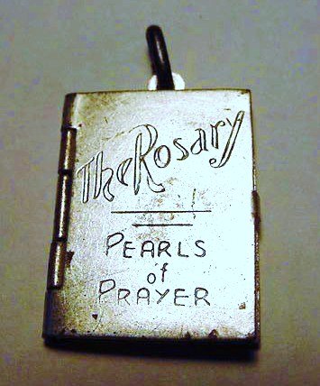 ROSARY BOOK PENDANT: ROSARY BOOK PENDANT