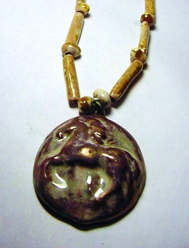 MODERNIST POTTERY NECKLACE: MODERNIST POTTERY NECKLACE