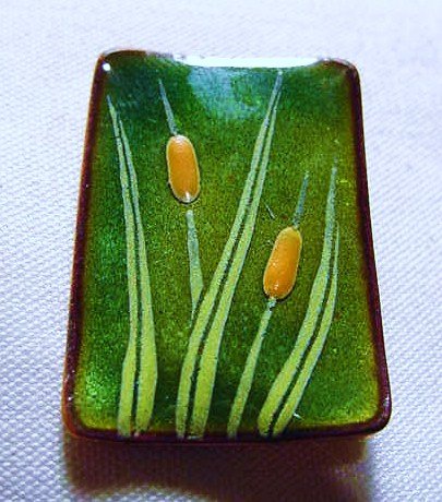 VINTAGE ENAMEL ON COPPER PIN: VINTAGE ENAMEL ON COPPER PIN