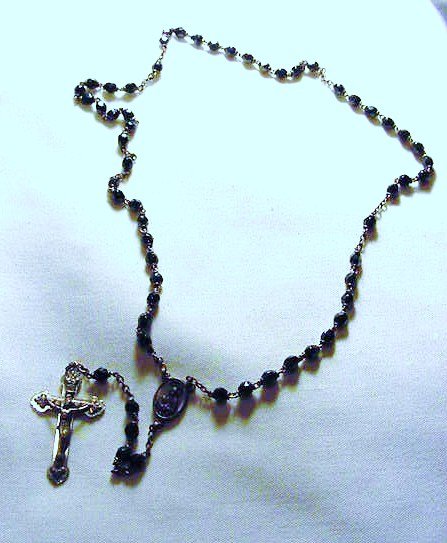 VINTAGE ROSARY BEADS: VINTAGE ROSARY BEADS