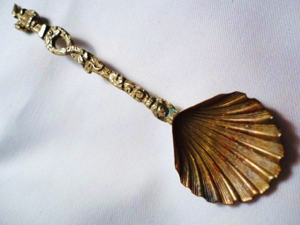 FANCY VINTAGE SPOON: FANCY VINTAGE SPOON