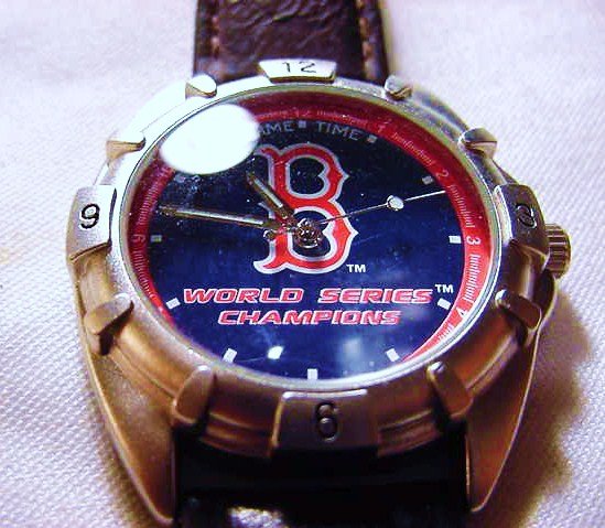 2004 BOSTON RED SOX WORLD CHAMPS WATCH WORKS: 2004 BOSTON RED SOX WORLD CHAMPS WATCH WORKS