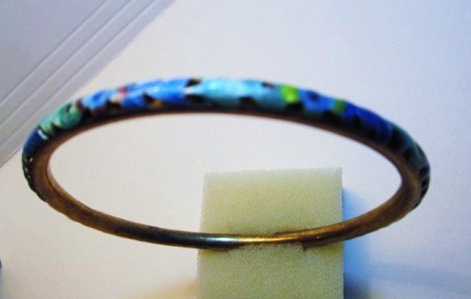 VINTAGE SILVER CLOISONNE BRACELET: VINTAGE SILVER CLOISONNE BRACELET