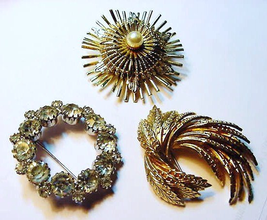VINTAGE JEWELRY LOT: VINTAGE JEWELRY LOT