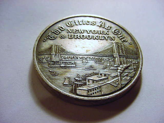 BROOKLYN BRIDGE MEDAL: BROOKLYN BRIDGE MEDAL