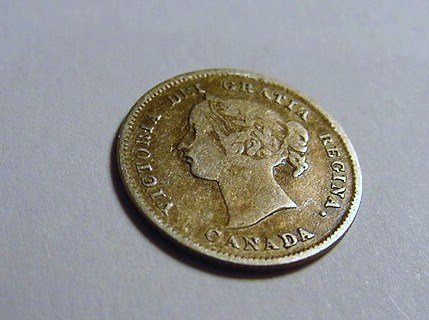 1897 CANADA 5 CENT SILVER COIN: 1897 CANADA 5 CENT SILVER COIN