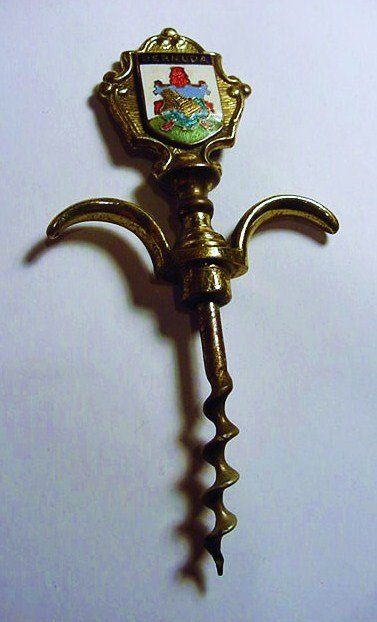 VINTAGE BERMUDA CORK SCREW: VINTAGE BERMUDA CORK SCREW