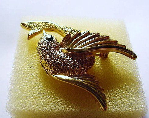 VINTAGE BIRD PIN: VINTAGE BIRD PIN