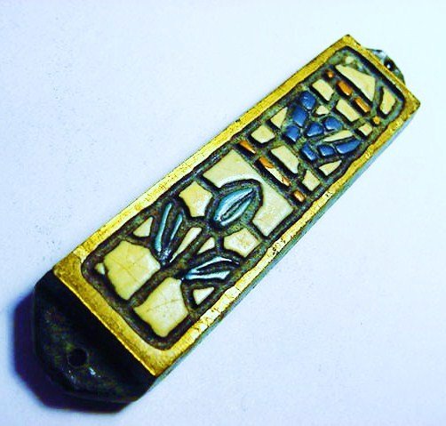 VINTAGE MEZZUZAH WITH SCROLL INSIDE: VINTAGE MEZZUZAH WITH SCROLL INSIDE