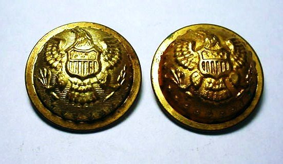 [2] EAGLE BUTTONS: [2] EAGLE BUTTONS