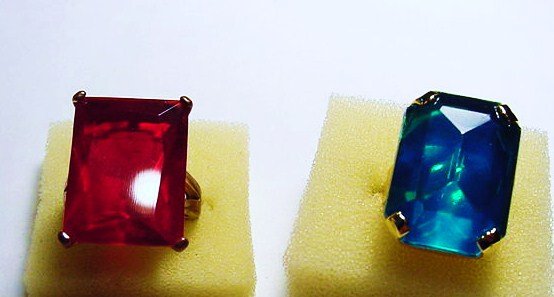 [2] VINTAGE RINGS: [2] VINTAGE RINGS
