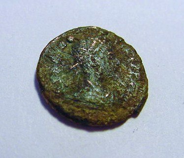 ANCIENT ROMAN COIN: ANCIENT ROMAN COIN