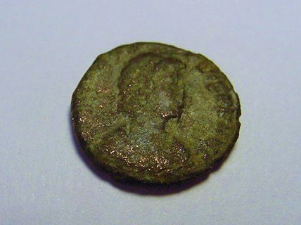 ANCIENT ROMAN COIN: ANCIENT ROMAN COIN