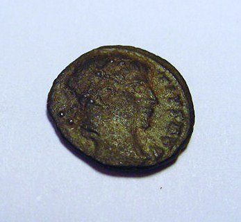 ANCIENT ROMAN COIN: ANCIENT ROMAN COIN