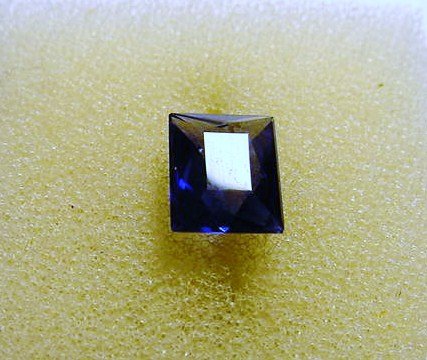 4.5 CARAT TANZANITE: 4.5 CARAT TANZANITE