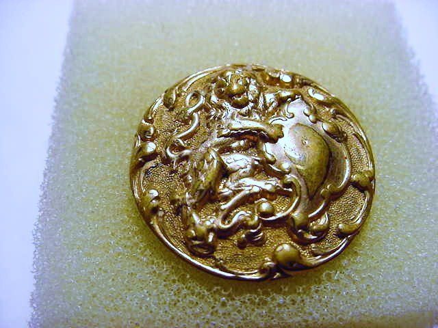 VICTORIAN LION PIN: VICTORIAN LION PIN