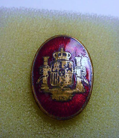 EARLY SPAIN ENAMEL PIN: EARLY SPAIN ENAMEL PIN