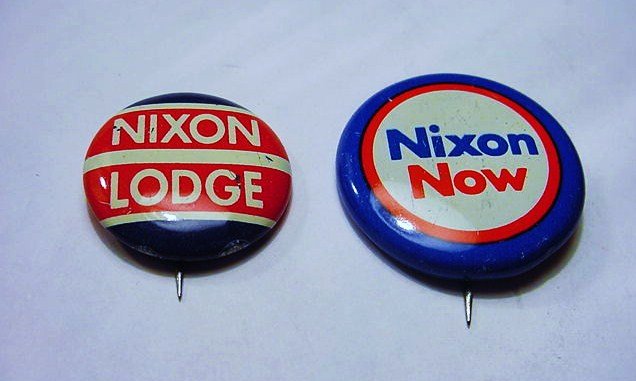 [2] NIXON CAMPAIGN BUTTONS: [2] NIXON CAMPAIGN BUTTONS