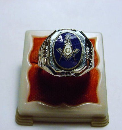 VINTAGE STERLING MASONIC RING: VINTAGE STERLING MASONIC RING