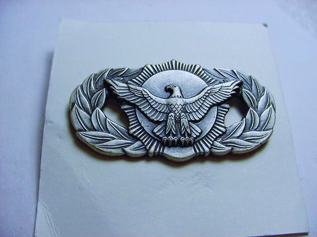 AIR FORCE SECURITY POLICE BADGE: AIR FORCE SECURITY POLICE BADGE