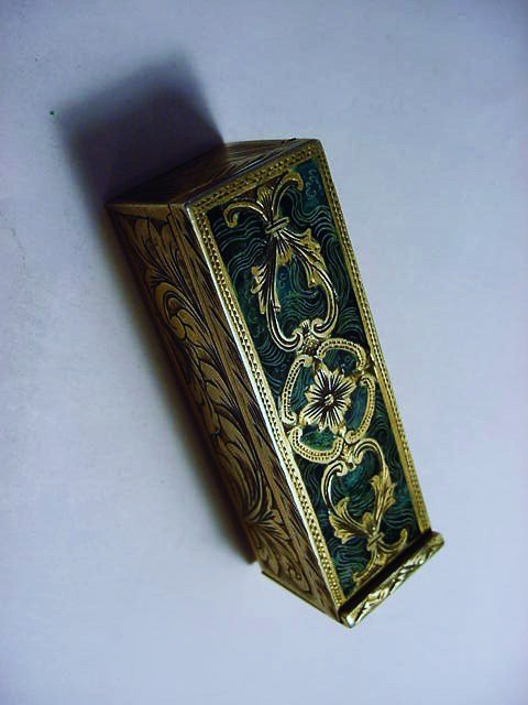 VINTAGE 800 SILVER ENAMEL LIPSTICK CASE: VINTAGE 800 SILVER ENAMEL LIPSTICK CASE