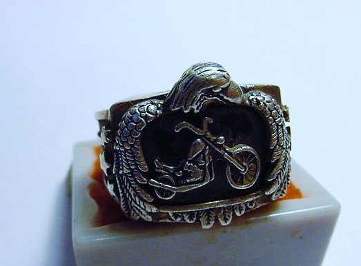 STERLING HARLEY DAVIDSON RING: STERLING HARLEY DAVIDSON RING